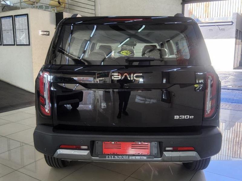 BAIC B30