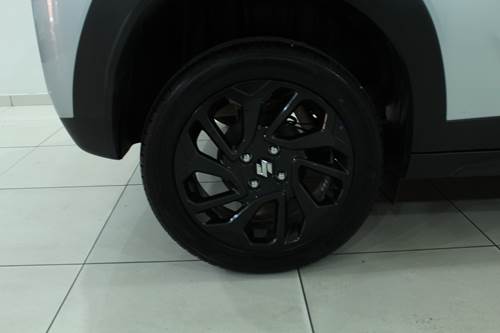 Suzuki Fronx