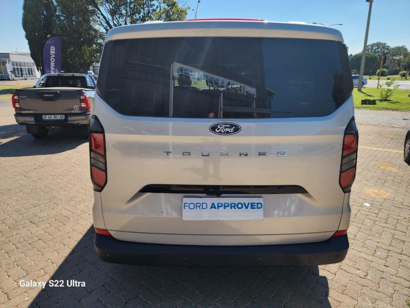 Ford Tourneo
