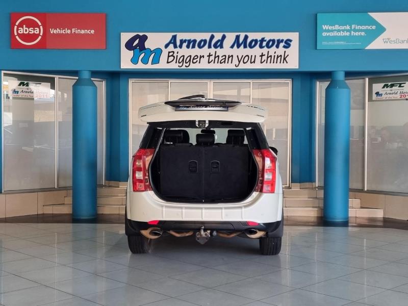 Mahindra XUV 500