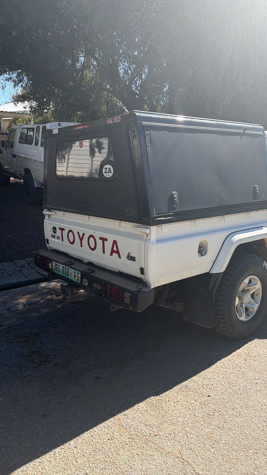 Toyota Land Cruiser 79