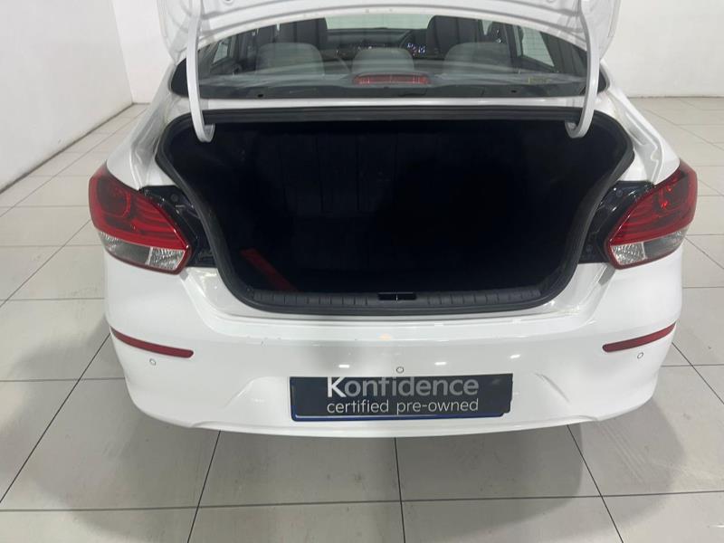 Kia Pegas