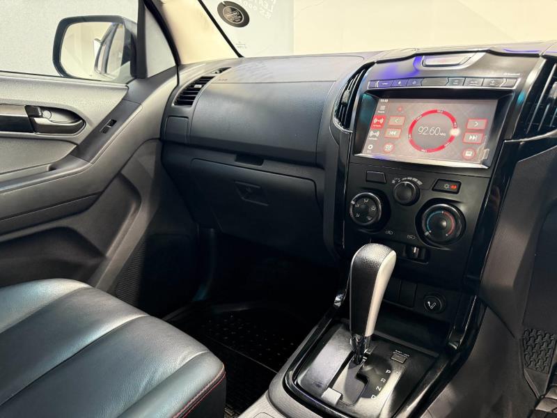 Isuzu D-Max