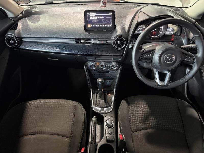 Mazda Mazda 2