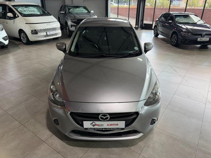 Mazda Mazda 2